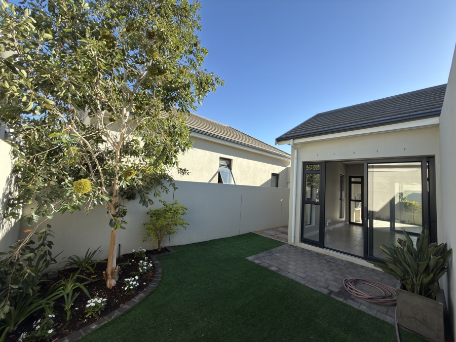 3 Bedroom Property for Sale in Groot Phesantekraal Estate Western Cape